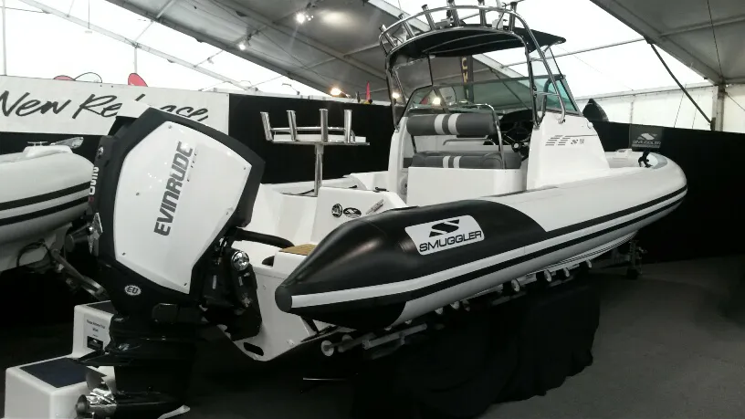 Smuggler Strata 750 Mid Cabin