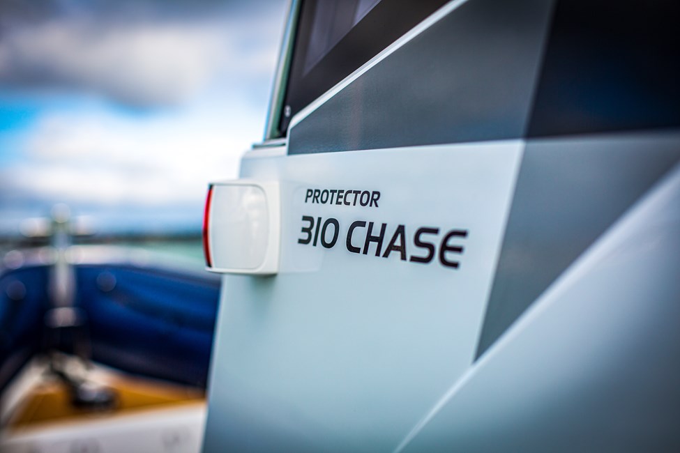 Rayglass Protector 310 Chase