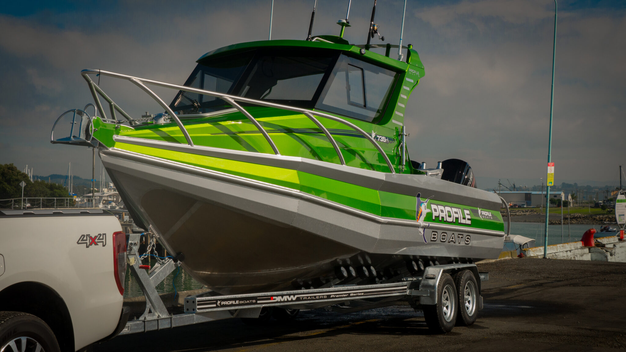 Profile Boats 735H