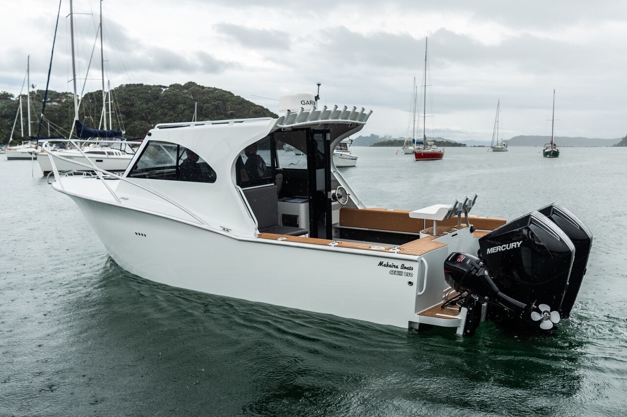 Makaira Gen3 28 Outboard