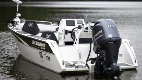 Extreme Boats 545 Side Console