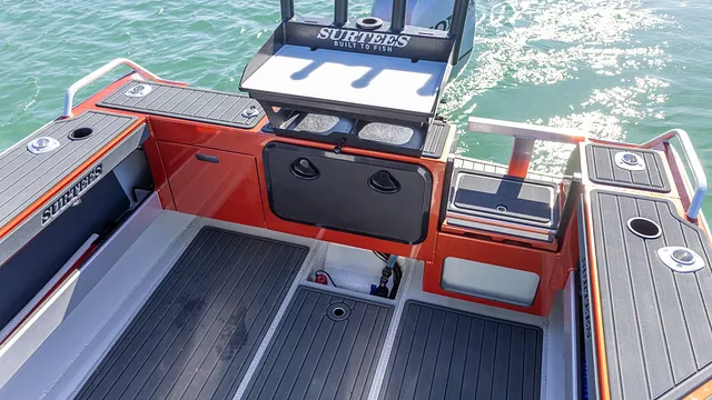 Surtees 575 Pro Fisher
