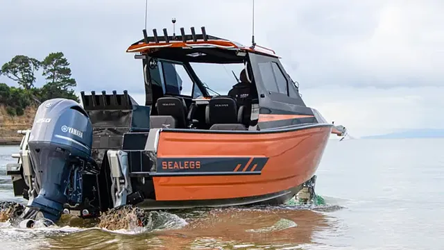 Sealegs 8.5M (27'11") Alloy Cabin