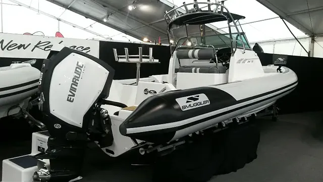Smuggler Strata 750 Mid Cabin