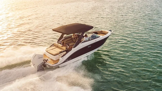 Sea Ray SLX 260 Outboard
