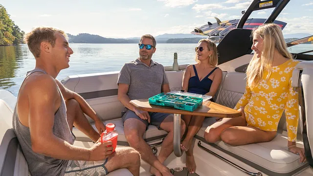 Sea Ray SLX 260 Surf