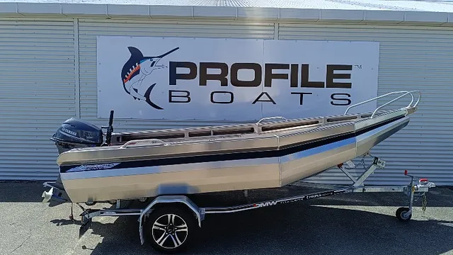 Profile Boats 1410D Dive