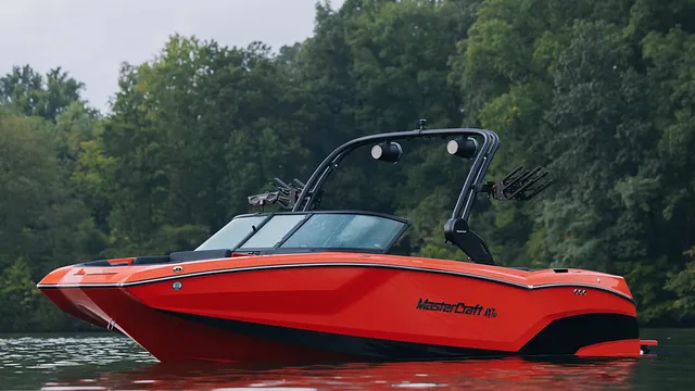 MasterCraft NXT24