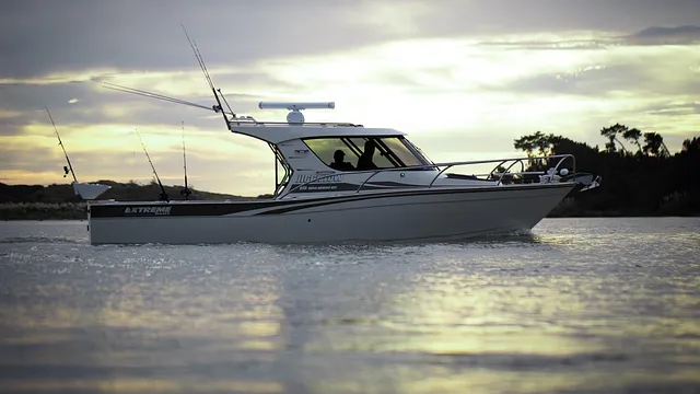 Extreme Boats 915 Xst Walk Around